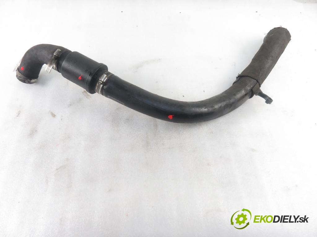 FORD TRANSIT Furgon (FA_ _) FURGON 2013 74,00 2.2 TDCi - DRFB 2198,00 Rúra intercoolera turba R7TZC