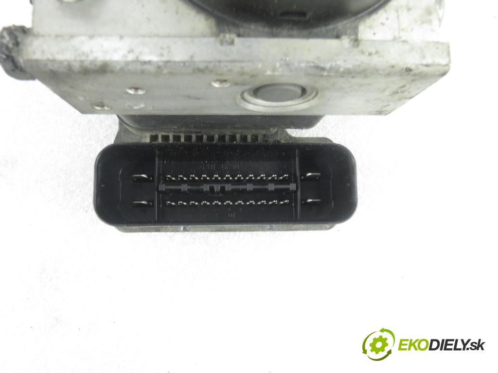 FORD FOCUS II Turnier (DA_, FFS, DS) KOMBI 2007 85,00 1.8 TDCi - KKDA 1753,00 Pumpa ABS 10097001243 (Pumpy ABS)