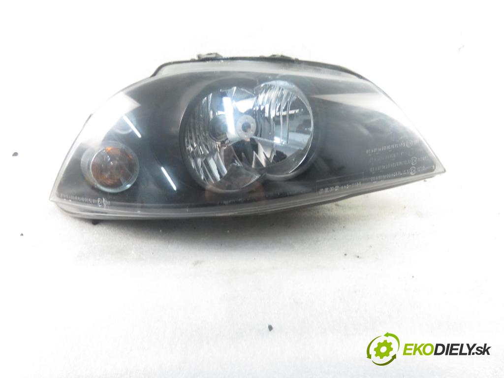 SEAT CORDOBA (6L2) SEDAN 2004 74,00 1.9 TDI - ATD 1896,00 Svetlo LP