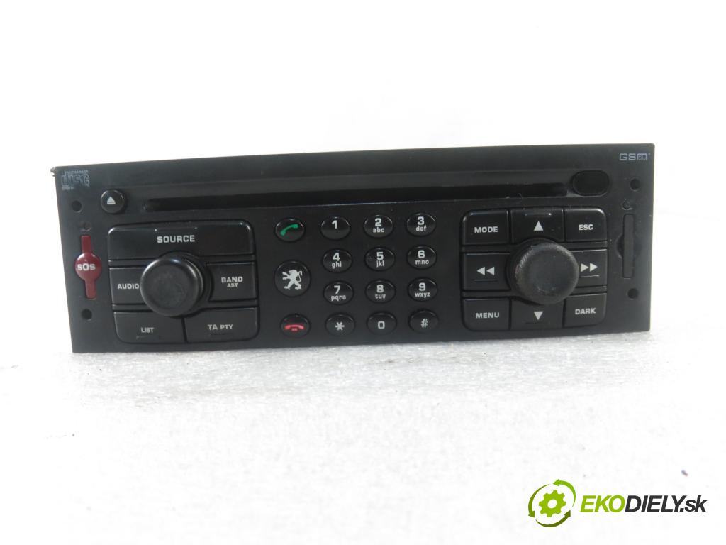 PEUGEOT 307 SW (3H) KOMBI 2005 66,00 1.6 HDI 90 - 9HX (DV6ATED4) 1560,00 RADIO CD 96590498XT