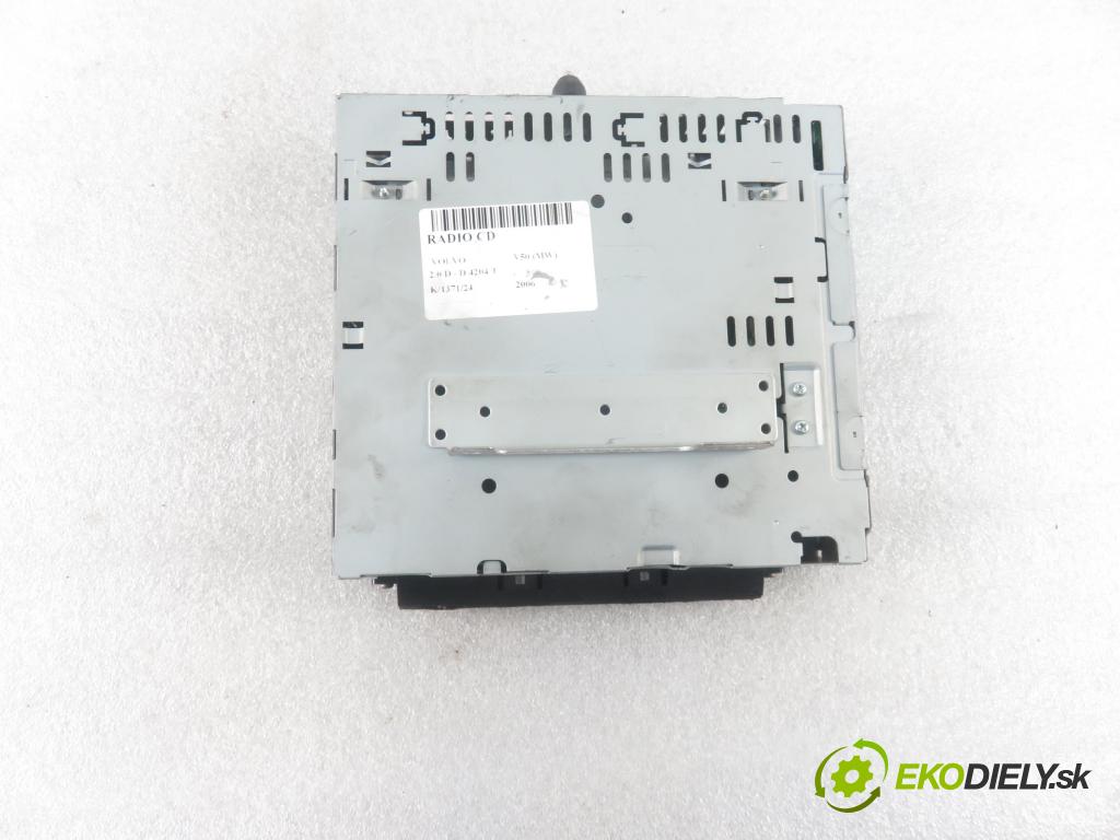 VOLVO V50 (MW) KOMBI 2006 100,00 2.0 D 136 - D 4204 T (PSA) 1997,00 RADIO CD 8696051