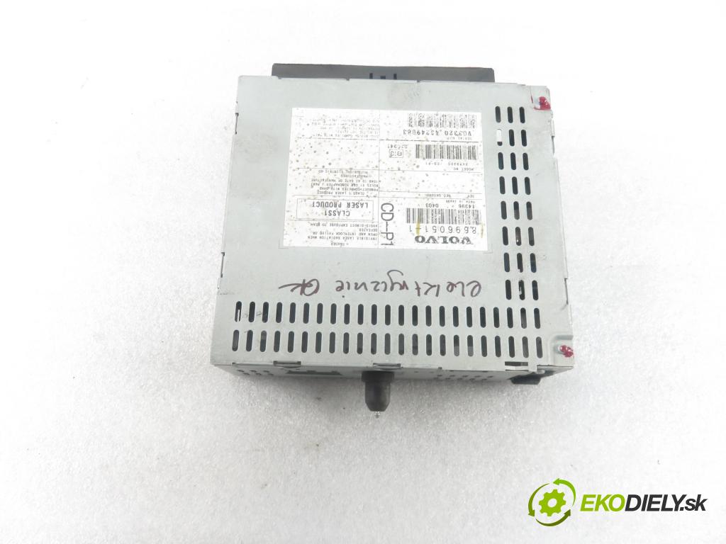 VOLVO V50 (MW) KOMBI 2006 100,00 2.0 D 136 - D 4204 T (PSA) 1997,00 RADIO CD 8696051