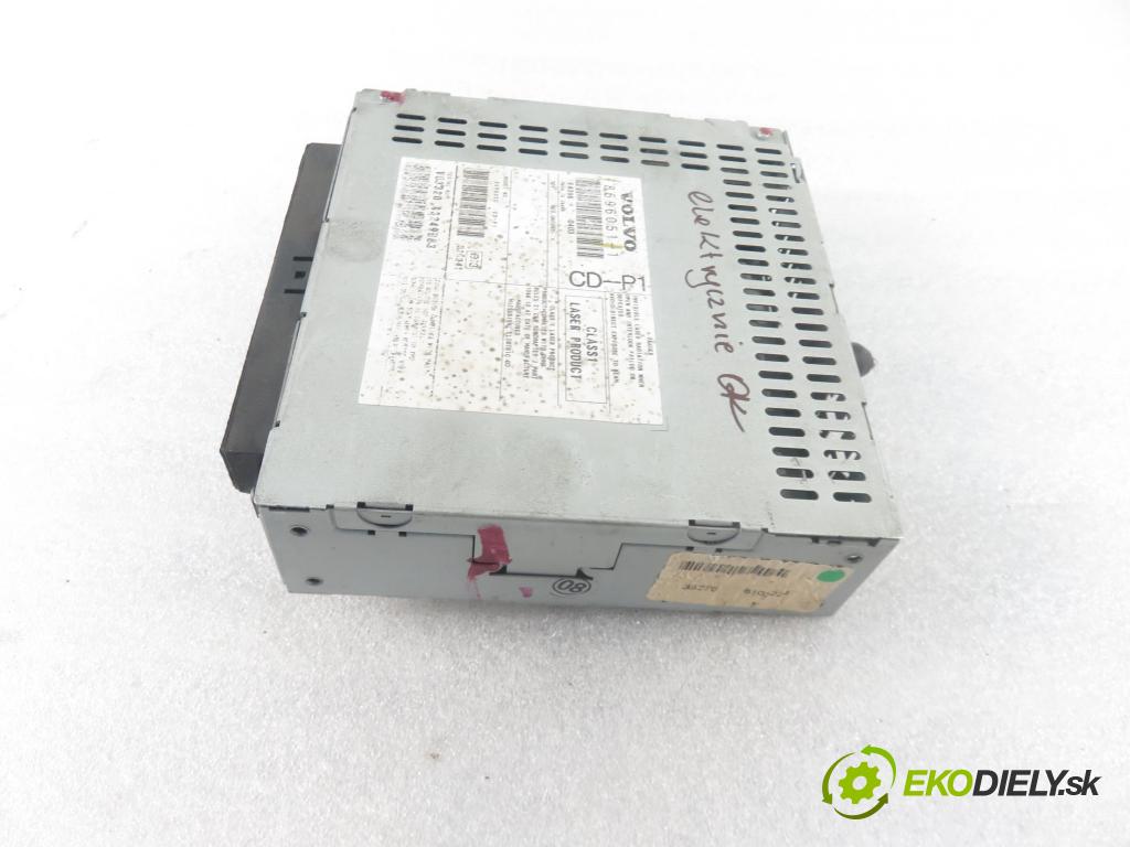 VOLVO V50 (MW) KOMBI 2006 100,00 2.0 D 136 - D 4204 T (PSA) 1997,00 RADIO CD 8696051
