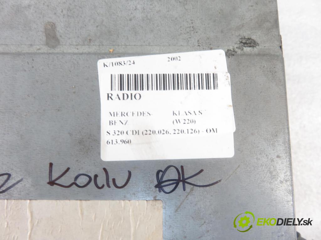 MERCEDES-BENZ KLASA S (W220) SEDAN 2002 145,00 S 320 CDI 197 - OM 613.960 3222,00 RADIO CD A2208270442