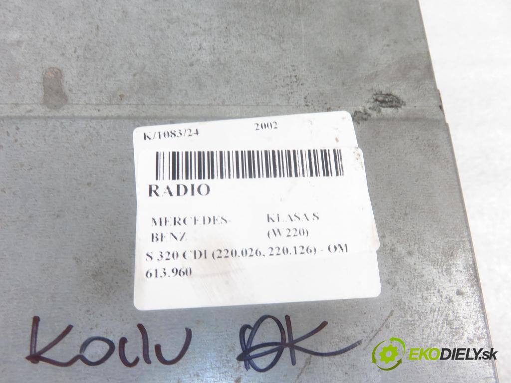 MERCEDES-BENZ KLASA S (W220) SEDAN 2002 145,00 S 320 CDI 197 - OM 613.960 3222,00 RADIO CD A2208270442