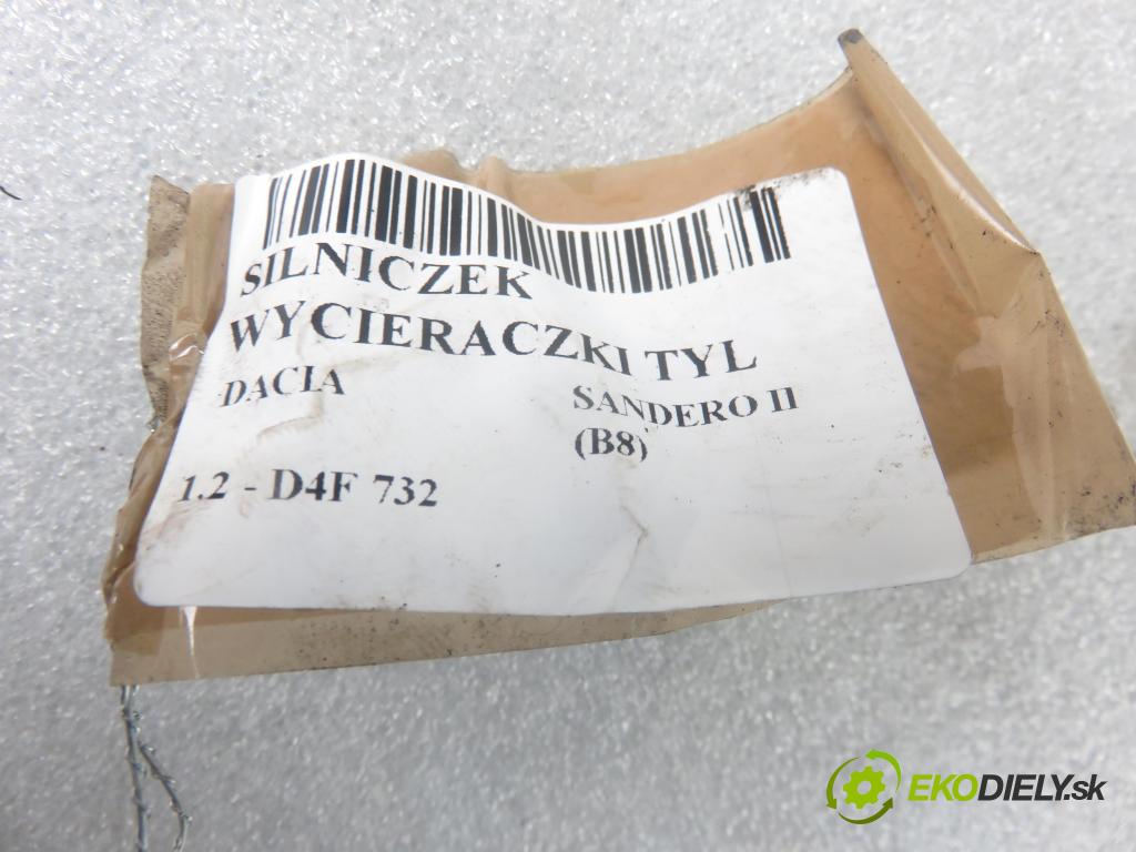 DACIA SANDERO II HB 2015 55,00 1.2 75 - D4F 732 1149,00 KOMPRESOR: klimatizácie 926006775R (Kompresory klimatizácie)