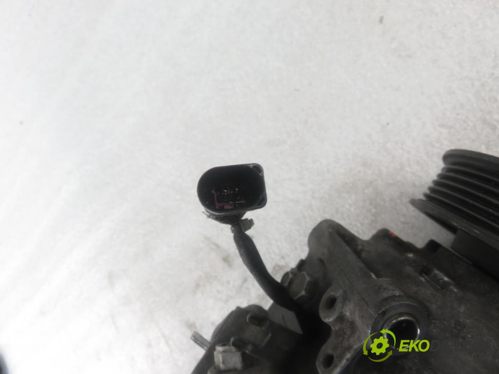 VW TOUAREG (7LA, 7L6, 7L7) SUV 2005 165,00 3.0 V6 TDI 224 - BKS 2967,00 KOMPRESOR: klimatizácie 7L6820803F (Kompresory klimatizácie)