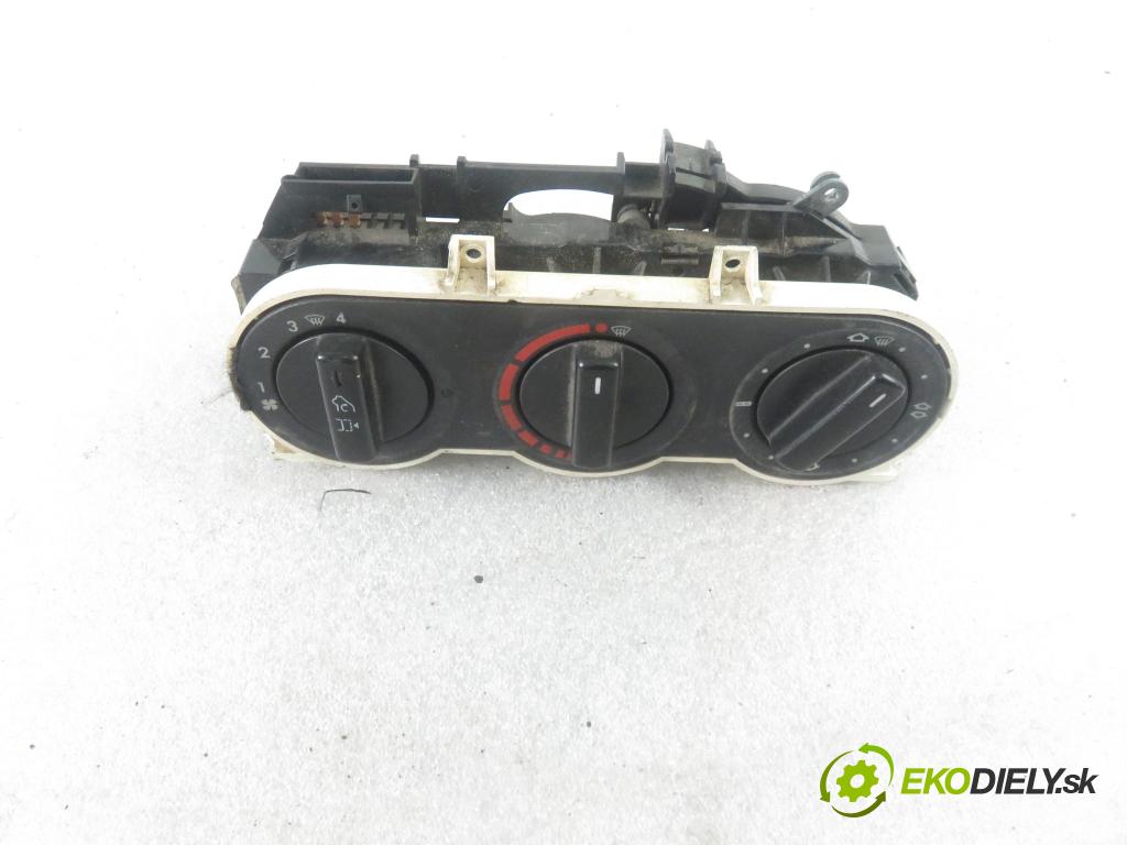 MERCEDES-BENZ SPRINTER 3-t Platforma / Podwozie (903) KABINA/PLATFORMA 1996 58,00 308 D 2.3 79 - OM 601.943 2299,00 Panel topení 122489582000