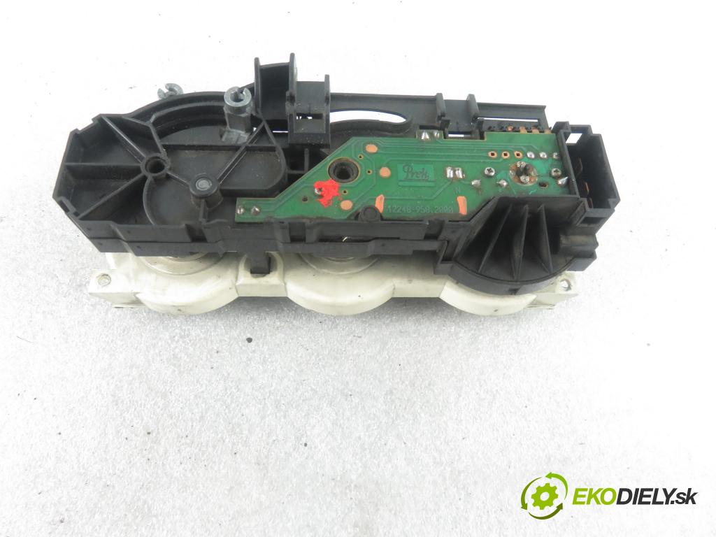 MERCEDES-BENZ SPRINTER 3-t Platforma / Podwozie (903) KABINA/PLATFORMA 1996 58,00 308 D 2.3 79 - OM 601.943 2299,00 Panel topení 122489582000