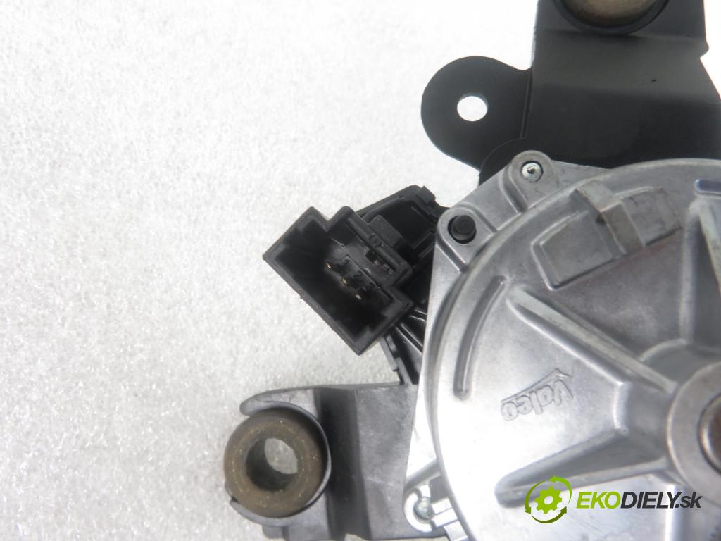 DACIA SANDERO II HB 2015 55,00 1.2 75 - D4F 732 1149,00 motorek stěrače ZADNÍ: 287105483R ; W000034936