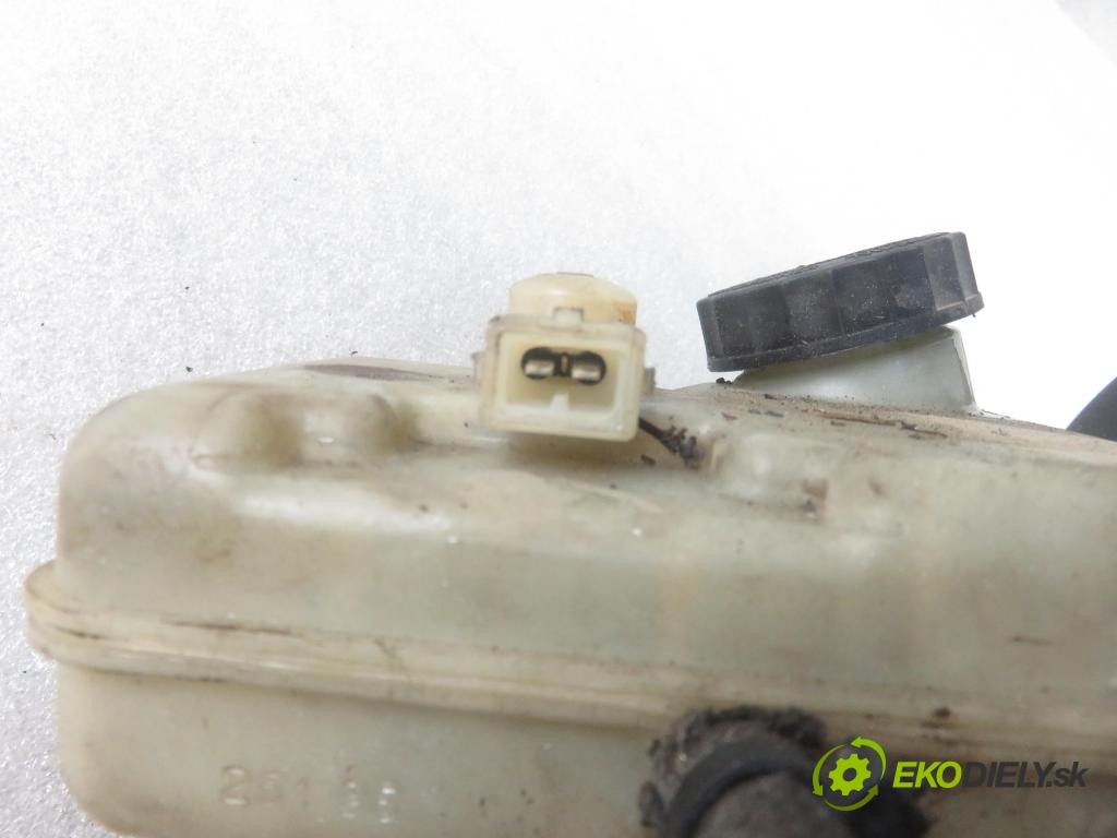 MERCEDES-BENZ SPRINTER 3-t Platforma / Podwozie (903) KABINA/PLATFORMA 1996 58,00 308 D 2.3 79 - OM 601.943 2299,00 Posilovač A0004306408 (Servočerpadlá, pumpy riadenia)