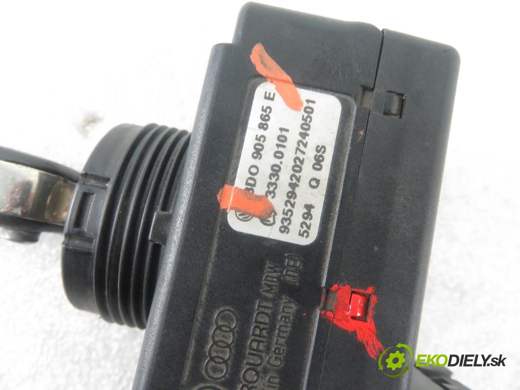 VW TOUAREG (7LA, 7L6, 7L7) SUV 2005 165,00 3.0 V6 TDI 224 - BKS 2967,00 spinačka 3D0905865E ; 33300101 (Spínacie skrinky a kľúče)