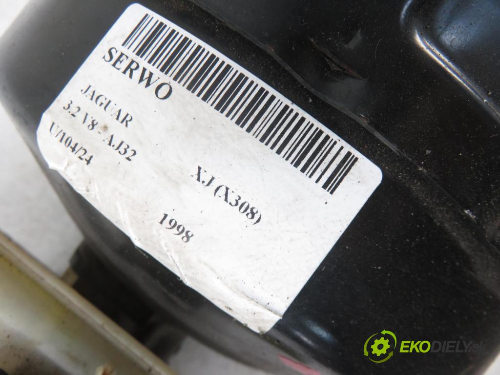 JAGUAR XJ (X308) SEDAN 1998 174,00 3.2 V8 237 - AJ32 3248,00 Posilovač 03774724014 (Servočerpadlá, pumpy riadenia)