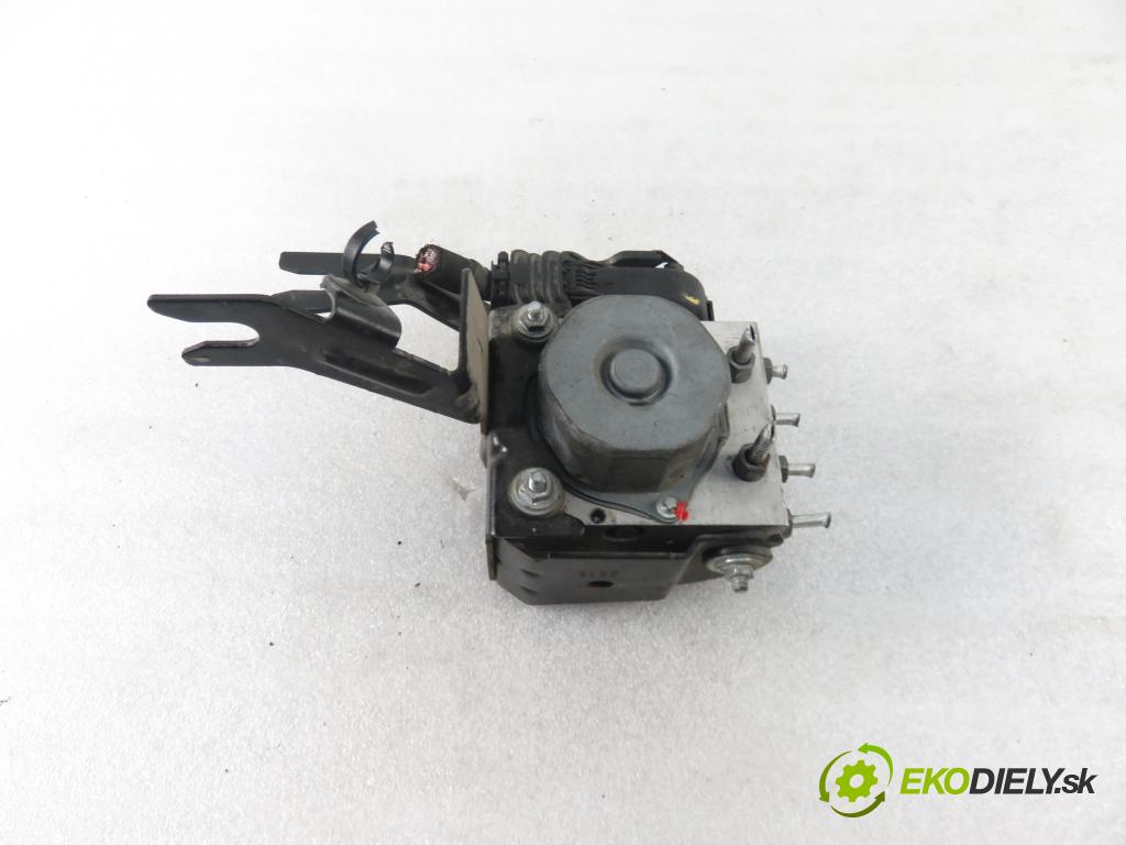 DACIA SANDERO II HB 2015 55,00 1.2 75 - D4F 732 1149,00 Pumpa ABS 0265254936 ; 476602473R (Pumpy ABS)