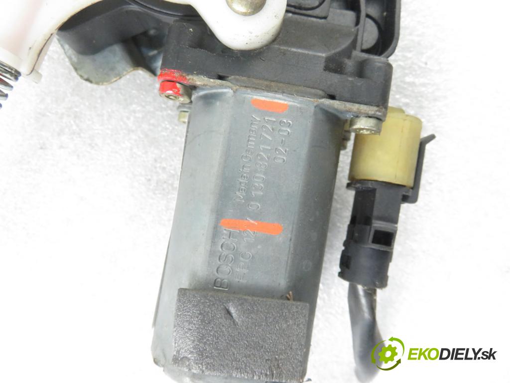 NISSAN TERRANO II (R20) TERENOWY 2002 92,00 2.7 TDi 4WD 125 - TD27TI 2664,00 mechanismus oken PPE 0130821721