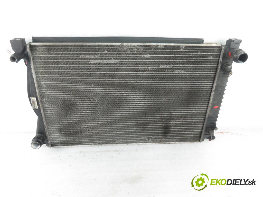 AUDI A6 (4F2, C6) SEDAN 2004 165,00 3.0 TDI quattro - BMK 2967,00 chladič vody 4F0121251P