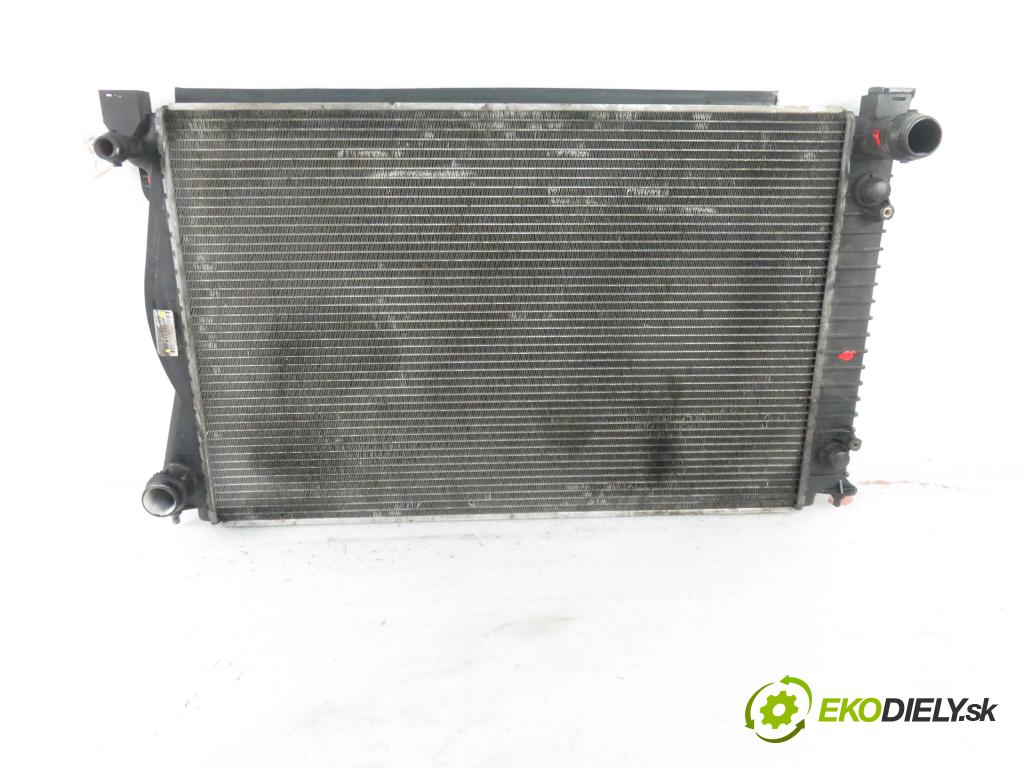 AUDI A6 (4F2, C6) SEDAN 2004 165,00 3.0 TDI quattro - BMK 2967,00 chladič vody 4F0121251P