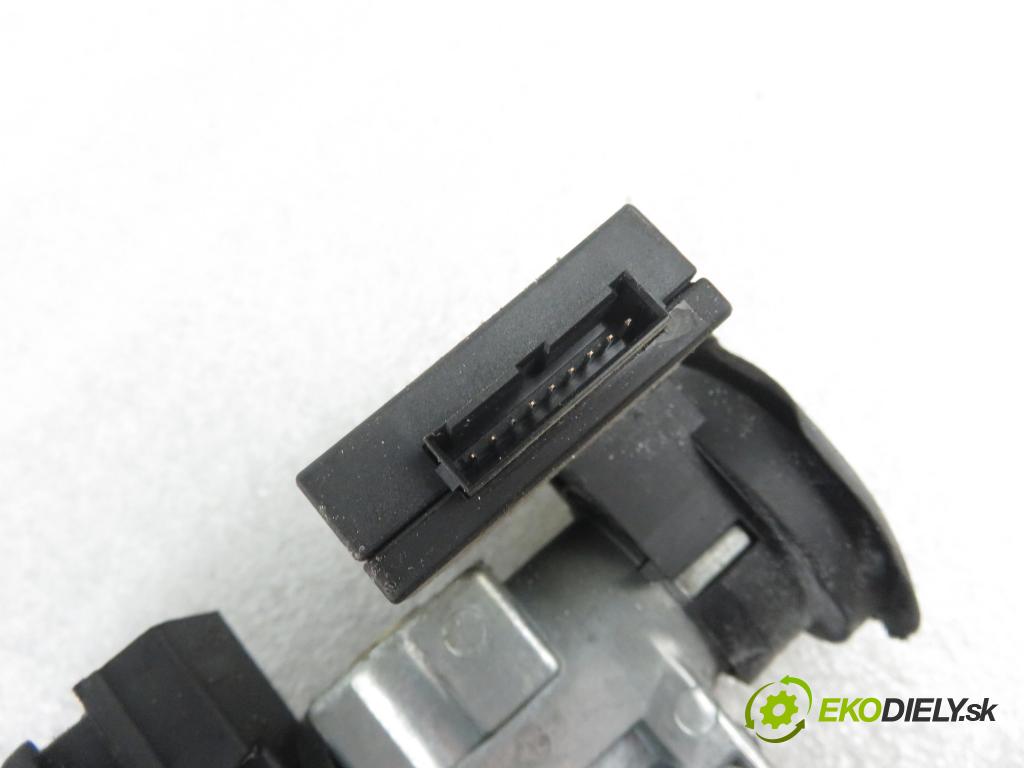 OPEL VECTRA B (J96) SEDAN 2001 85,00 1.8 i 16V - X 18 XE1 1796,00 spinačka 24445098 ; 5WK4763 (Spínacie skrinky a kľúče)