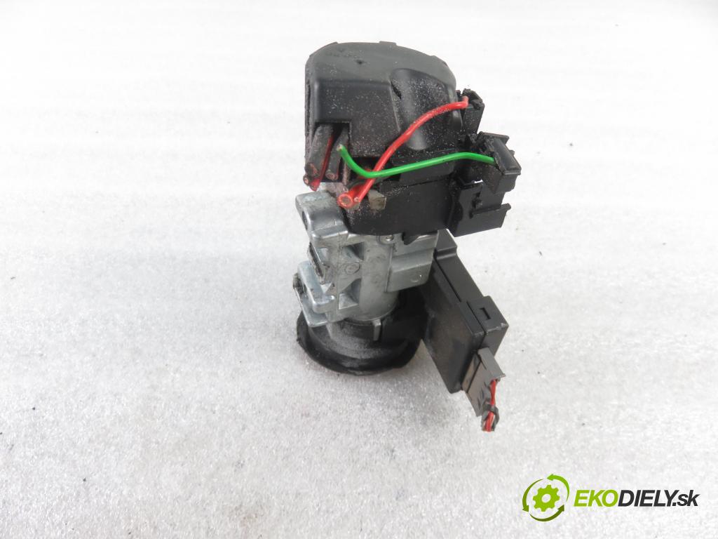 OPEL VECTRA B (J96) SEDAN 2001 85,00 1.8 i 16V - X 18 XE1 1796,00 spinačka 24445098 ; 5WK4763 (Spínacie skrinky a kľúče)