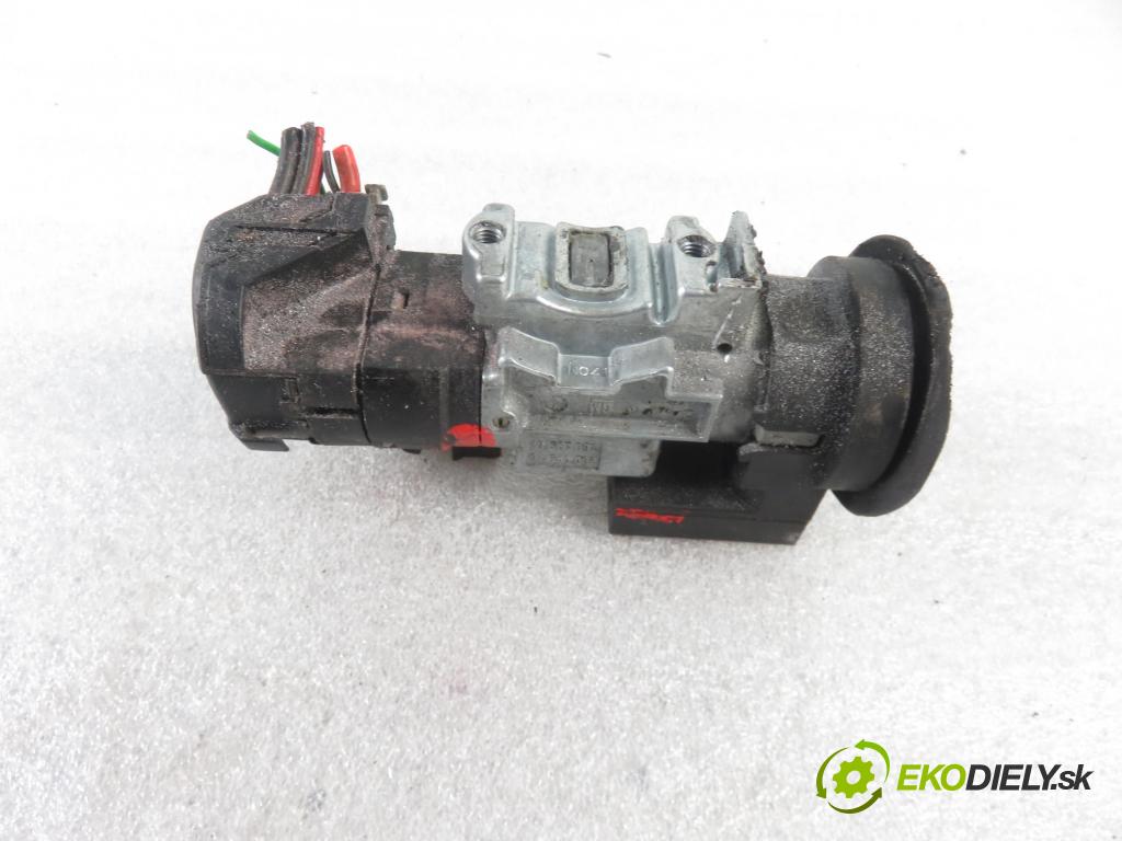 OPEL VECTRA B (J96) SEDAN 2001 85,00 1.8 i 16V - X 18 XE1 1796,00 spinačka 24445098 ; 5WK4763 (Spínacie skrinky a kľúče)