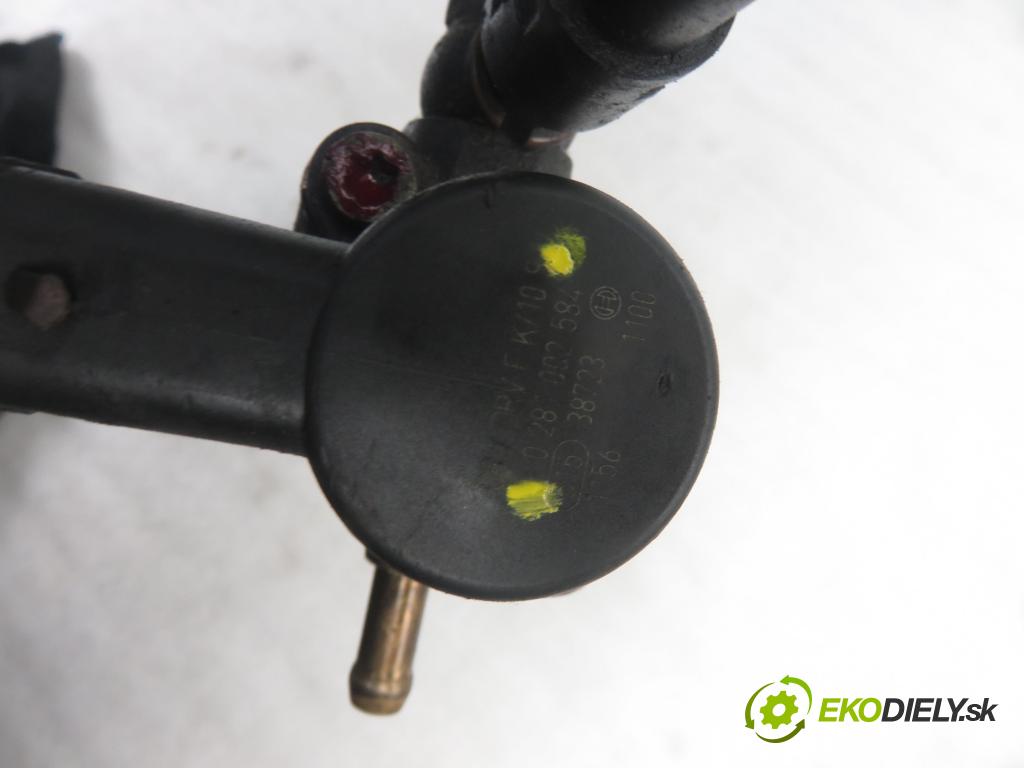 OPEL COMBO C CHLODNIA 2005 51,00 1.3 CDTI 16V - Z 13 DT 1248,00 Lišta vstrekovacia 0281002584 ; 46817523 ; 0445214044 (Vstrekovacie lišty)