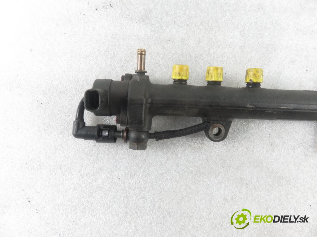 OPEL COMBO C CHLODNIA 2005 51,00 1.3 CDTI 16V - Z 13 DT 1248,00 Lišta vstrekovacia 0281002584 ; 46817523 ; 0445214044 (Vstrekovacie lišty)