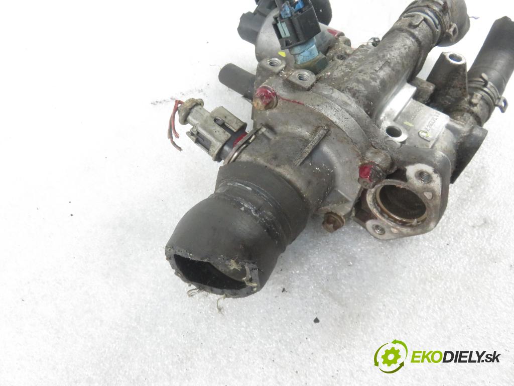 OPEL MERIVA A nadwozie wielkoprzestrzenne (MPV) (X03) HB 2006 77,00 1.6 16V 105 - Z 16 XEP 1598,00 obal termostatu 55559594 ; 72839100 ; 24445720 (Termostaty)