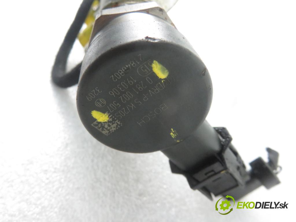 HYUNDAI SANTA FÉ II (CM) SUV 2006 110,00 2.2 CRDi GLS 4x4 150 - D4EB 2188,00 Lišta vstrekovacia 0445214085 ; 3140027400 ; 0281002507 (Vstrekovacie lišty)