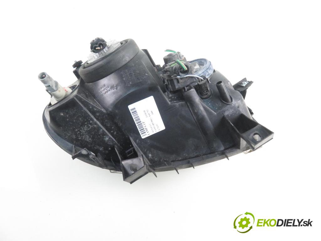 RENAULT CLIO II (BB_, CB_) HB 2000 70,00 1.4 16V 95 - K4J 712 1390,00 Svetlo LP