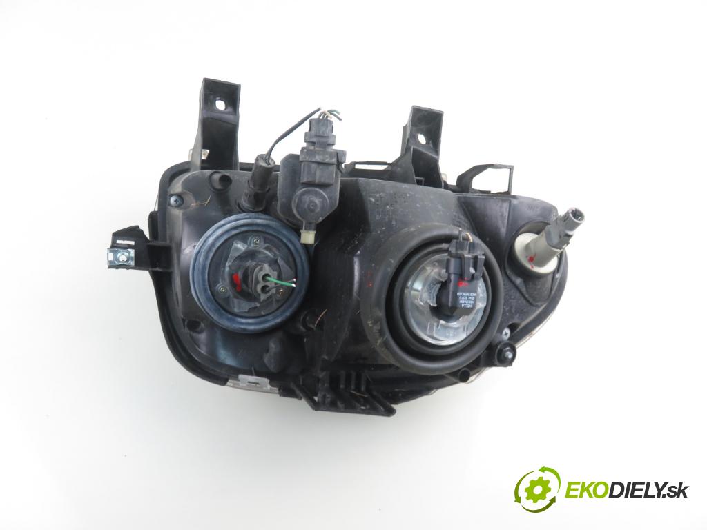 RENAULT CLIO II (BB_, CB_) HB 2000 70,00 1.4 16V 95 - K4J 712 1390,00 Svetlo LP