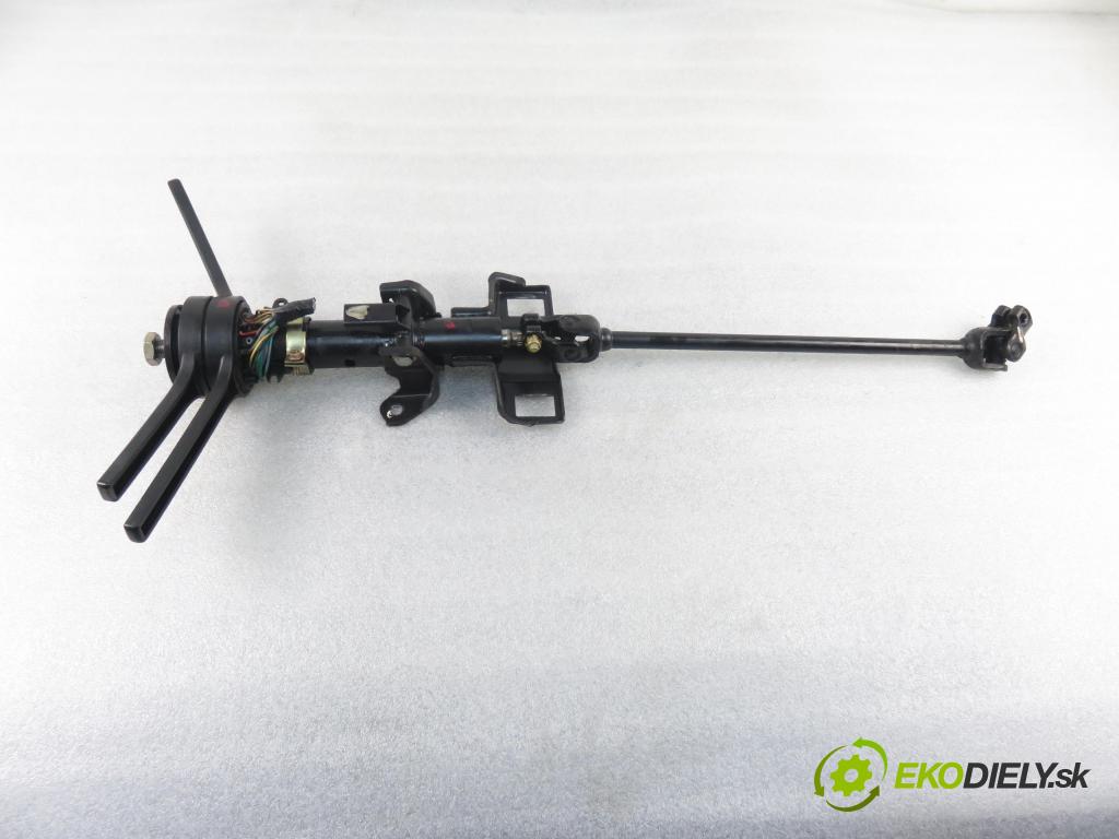 FIAT CINQUECENTO (170_) HB 1995 30,00 0.9 i.e. (170AC) - 170 A1.046 903,00 Hriadeľ, tyč volantu  (Tyče riadenia (volantu))