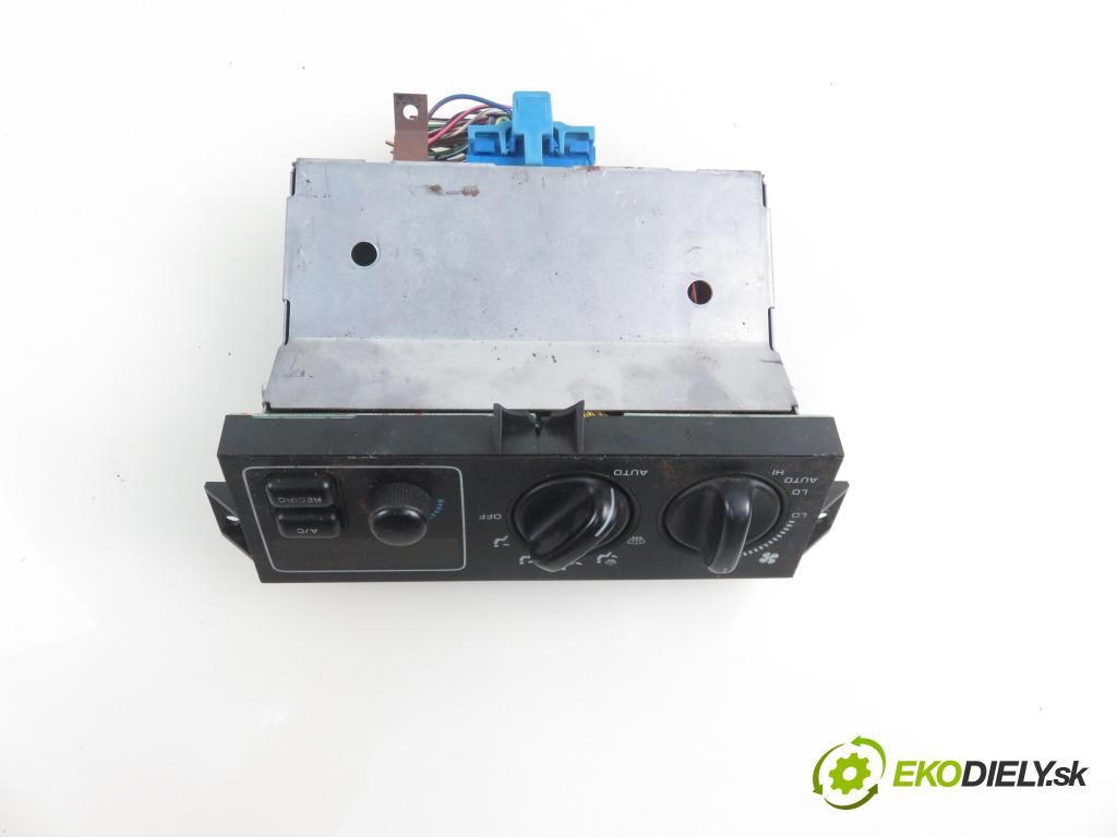 JEEP GRAND CHEROKEE I (ZJ) SUV 1995 0,00 5.2 i 4x4 (ZJ) - ELF 5210,00 Panel kúrenia KLIMATRONIK 55036400