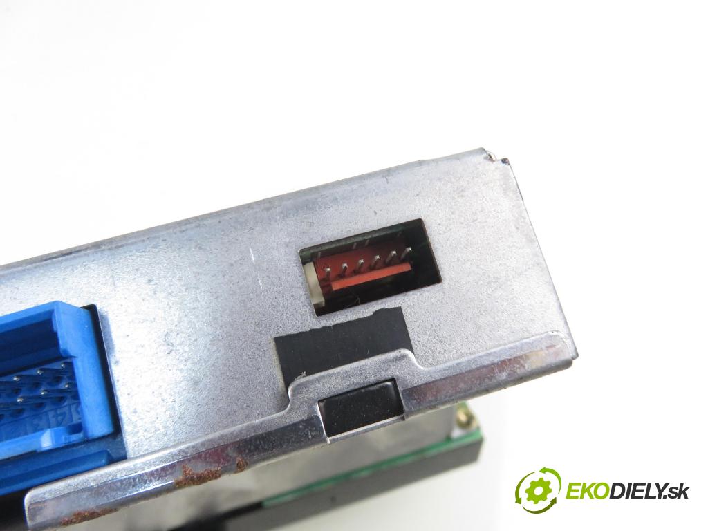 JEEP GRAND CHEROKEE I (ZJ) SUV 1995 0,00 5.2 i 4x4 (ZJ) - ELF 5210,00 Panel kúrenia KLIMATRONIK 55036400