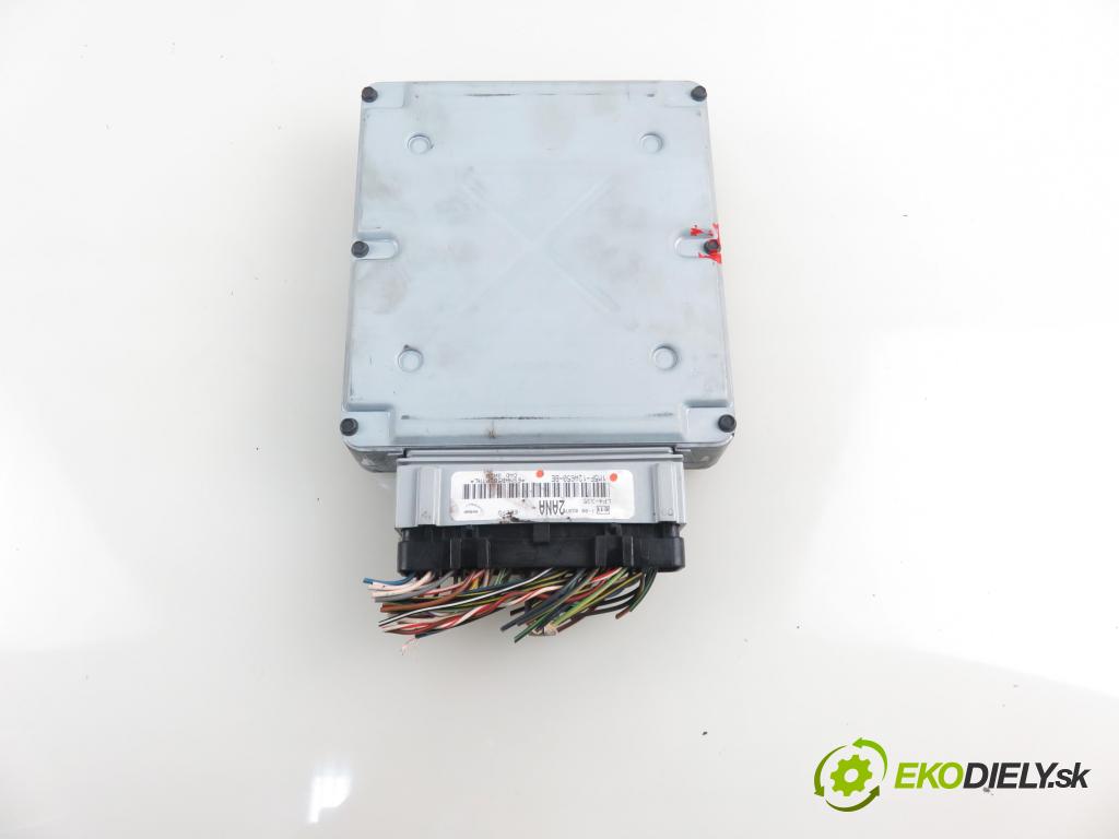 FORD FOCUS (DAW, DBW) HB 2003 74,00 1.6 16V 100 - FYDA 1596,00 Riadiaca jednotka Motor 1M5F12A650BE