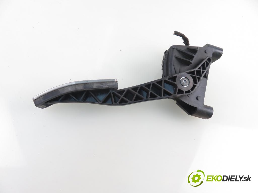 OPEL ASTRA H GTC (L08) HB 2005 110,00 1.9 CDTi - Z 19 DTH 1910,00 Potenciometer plynu 24427004ZG ; 6PV00811204 (Pedále)