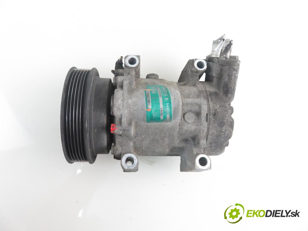 RENAULT CLIO II (BB_, CB_) HB 2000 70,00 1.4 16V 95 - K4J 712 1390,00 KOMPRESOR: klimatizácie 7700273801 (Kompresory klimatizácie)