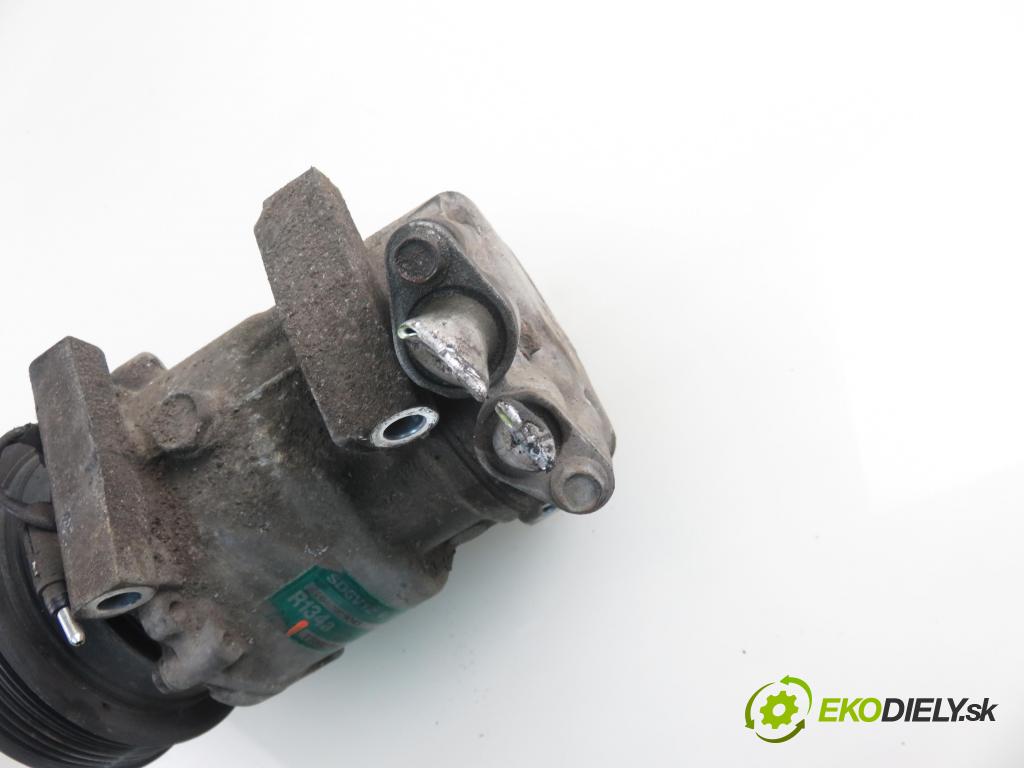 RENAULT CLIO II (BB_, CB_) HB 2000 70,00 1.4 16V 95 - K4J 712 1390,00 KOMPRESOR: klimatizácie 7700273801 (Kompresory klimatizácie)