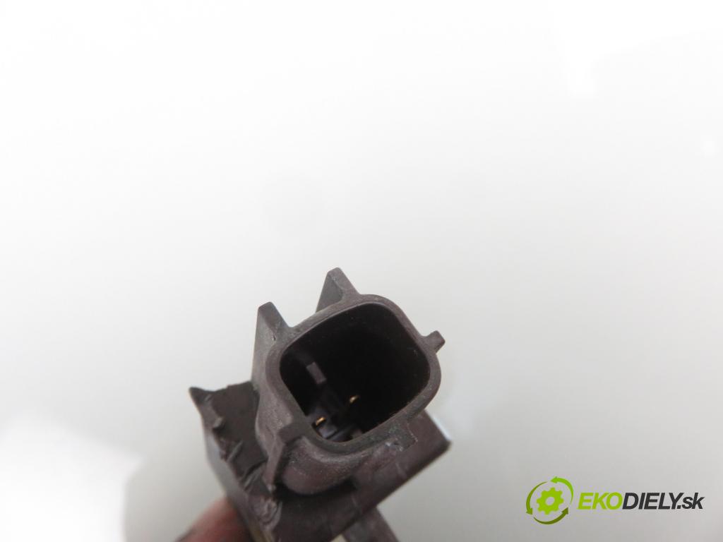 AUDI A6 (4F2, C6) SEDAN 2005 132,00 2.7 TDI 180 - BPP 2698,00 Snímač nárazu 5WK43722 (Snímače nárazu)