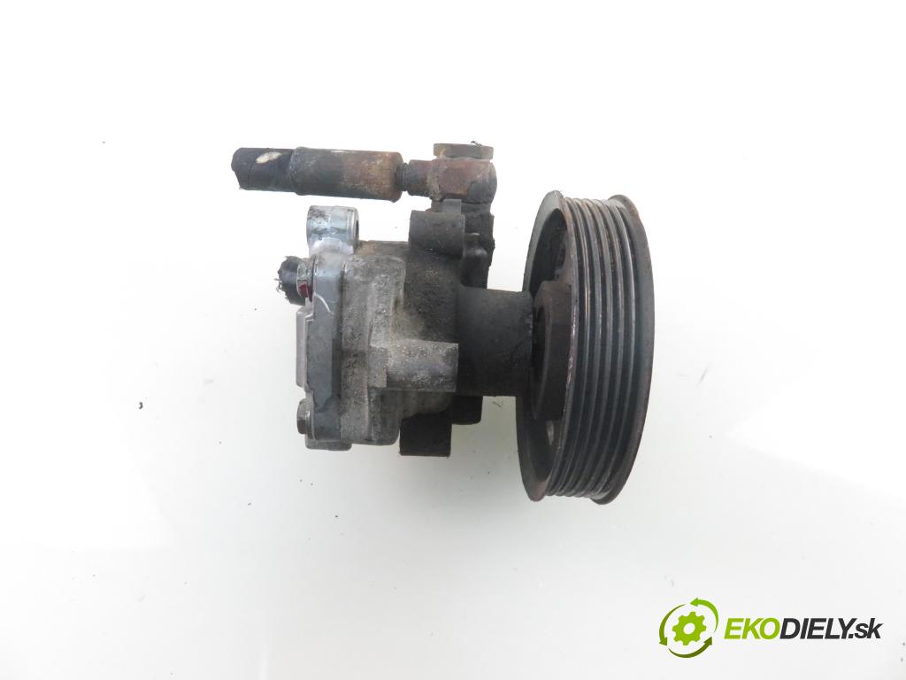 VW BORA (1J2) SEDAN 2000 85,00 1.9 TDI PD 115 - AJM 1896,00 Pumpa servočerpadlo  1J0422154A (Servočerpadlo)