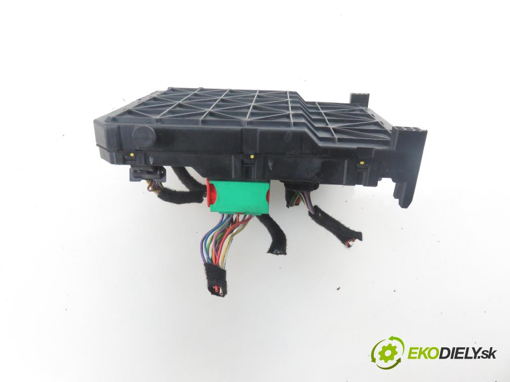 CITROEN C3 I (FC_) HB 2004 50,00 1.4 HDi 8V - 8HX 1398,00 MODUL BSI S118085200J ; 9652474480