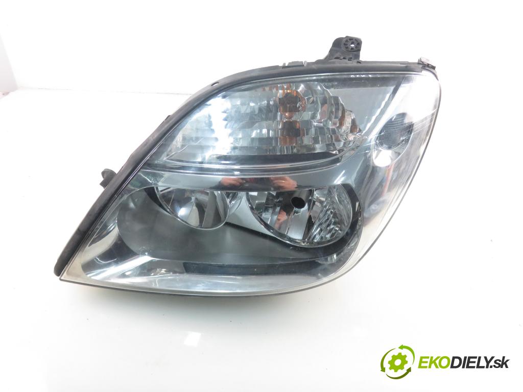 RENAULT SCENIC I (JA0/1_) MINIVAN 2000 47,00 1.9 D - F8Q 790 1870,00 světlo LP 7700432098 ; 7701047604