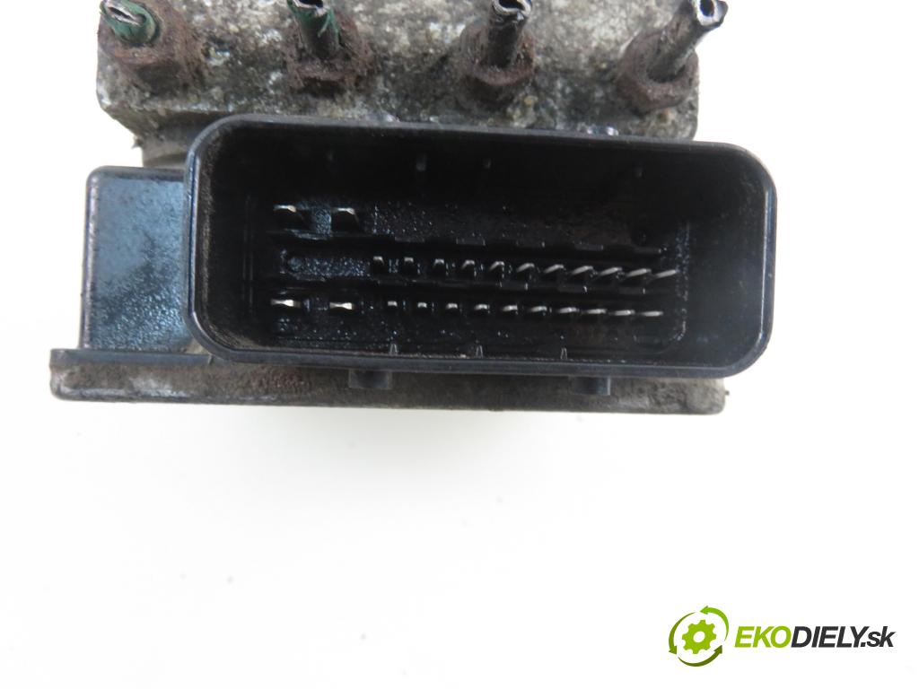 RENAULT TRAFIC II Skrzynia (FL) FURGON 2005 74,00 1.9 dCi 100 - F9Q 760 1870,00 Pumpa ABS 13509005M ; 13664105 ; 54084684B (Pumpy ABS)