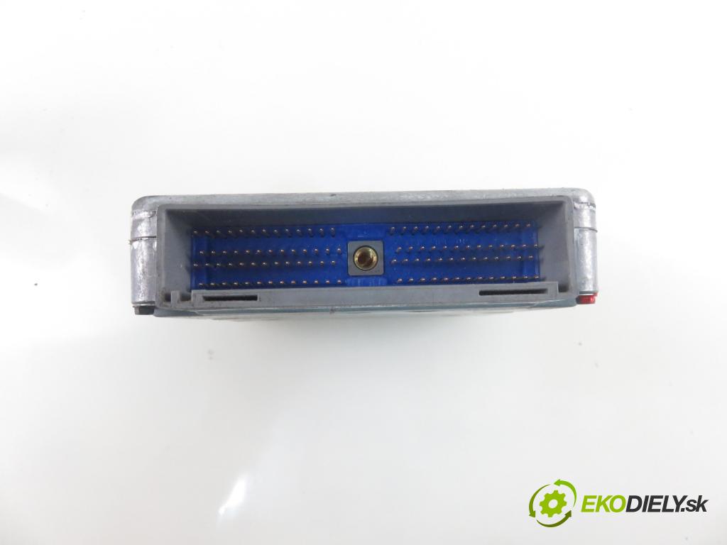 FORD TRANSIT Platforma / Podwozie (FM_ _, FN_ _) KABINA/PLATFORMA 2003 66,00 2.4 DI (F_A_, F_B_, F_C_, F_D_) - D2FA 2402,00 Riadiaca jednotka Motor 3C1112A650AD