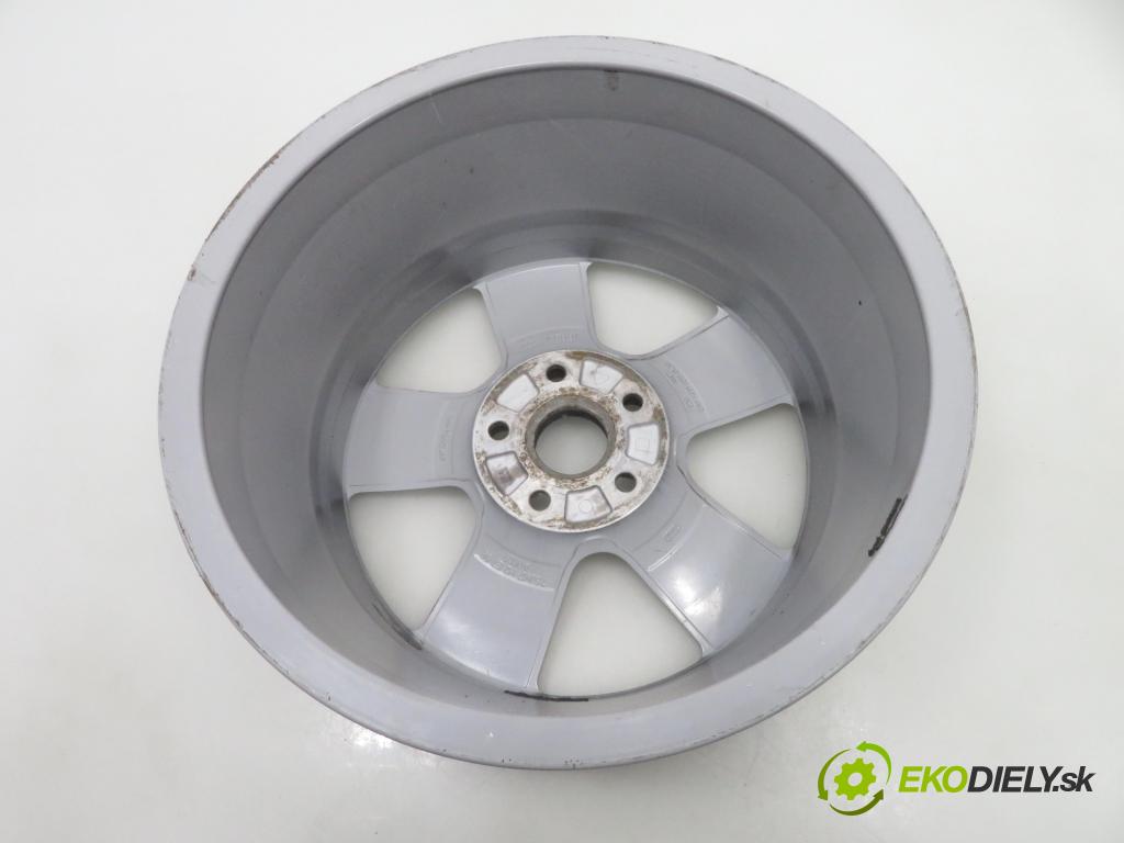 AUDI 0 disky / disk 8P0601025AR