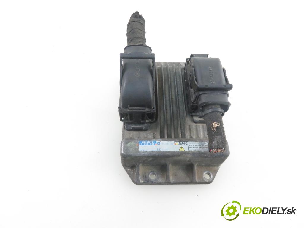 OPEL MERIVA A nadwozie wielkoprzestrzenne (MPV) (X03) MINIVAN 2003 74,00 1.7 CDTI 100 - Z 17 DTH 1686,00 Riadiaca jednotka Motor 8973509485 ; 97350948