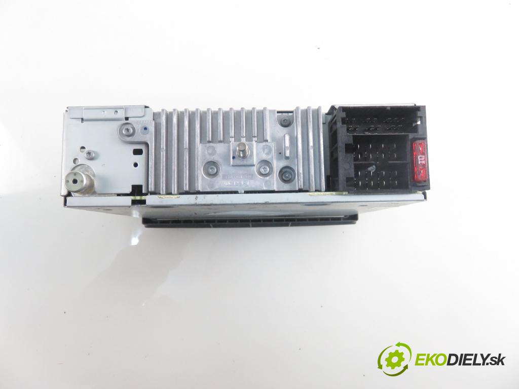 FIAT PANDA Van (169_) HB 2007 40,00 1.1 - 187 A1.000 1108,00 RADIO CD 7648730516