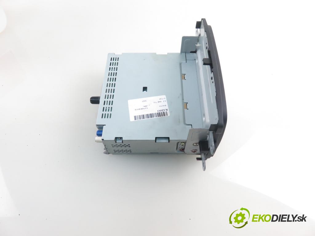 DACIA SANDERO II HB 2015 55,00 1.2 75 - D4F 732 1149,00 RADIO 281152761R