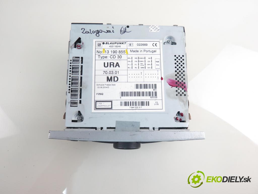 OPEL MERIVA A nadwozie wielkoprzestrzenne (MPV) (X03) HB 2006 77,00 1.6 16V 105 - Z 16 XEP 1598,00 RADIO 13190855