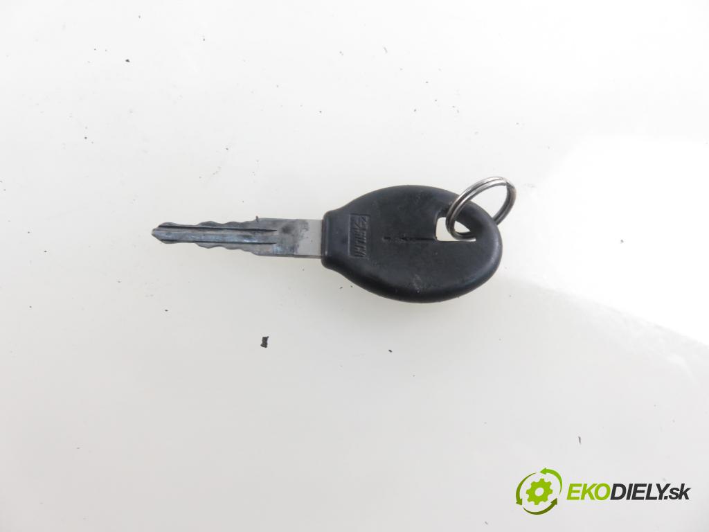 SUBARU IMPREZA Kombi (GF) KOMBI 1996 0,00 2.0 i AWD - EJ20E 1994,00 spinačka  (Spínacie skrinky a kľúče)