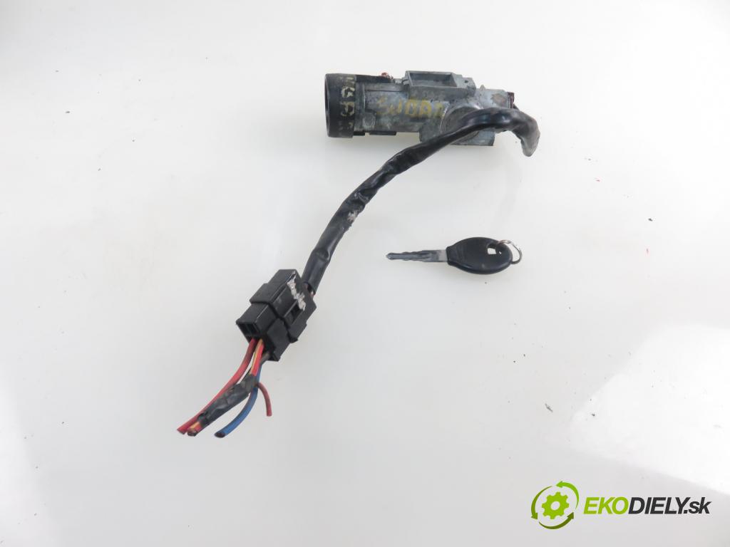 SUBARU IMPREZA Kombi (GF) KOMBI 1996 0,00 2.0 i AWD - EJ20E 1994,00 spinačka  (Spínacie skrinky a kľúče)